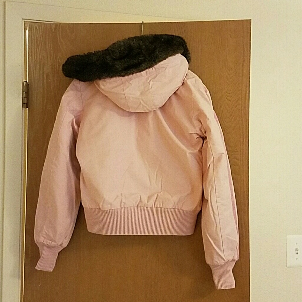 PUMA pink jacket❣ - Picture 2 of 5